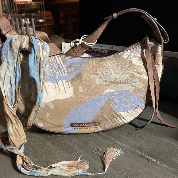 Lucky Brand - Genuine Leather Olive Multi Camo Crossbody NWT - Picture 2 of 6